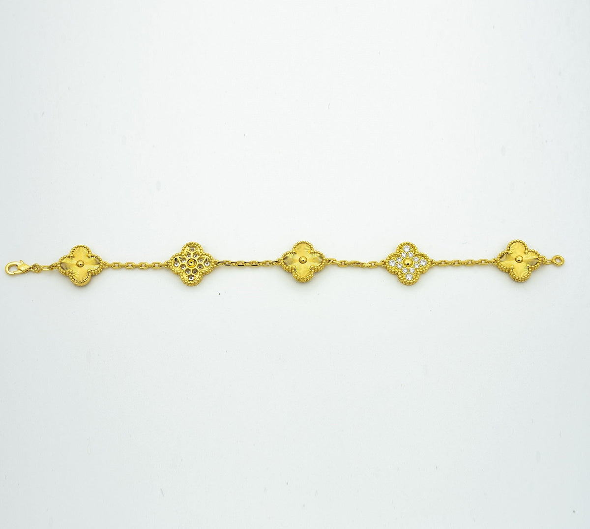 [⭐Luxery] CLOVER 5 MOTIF LASER BRACELET COLLECTION