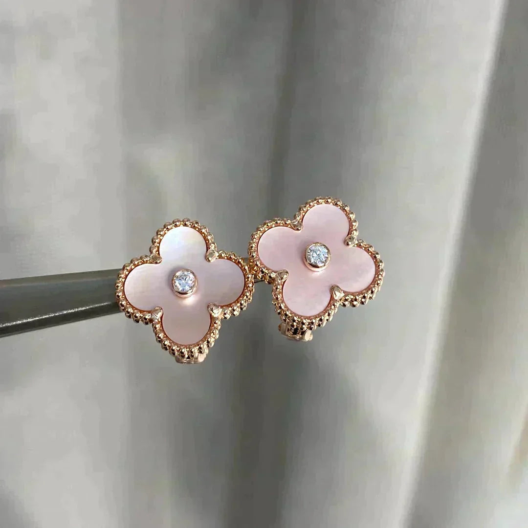 [⭐Luxery]CLOVER MEDIUM 1 MOTIFS  PINK MOP DIAMOND EARRINGS
