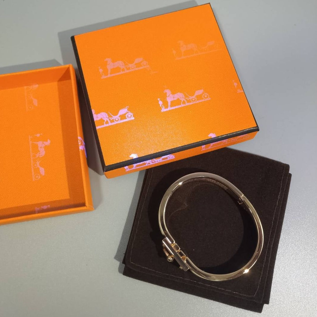 [⭐Luxery]H GREY BRACELET