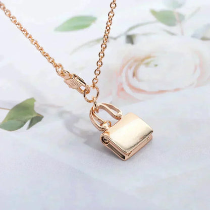 [⭐Luxery]AMULETTE PEDANT ROSE GOLD NECKLACE