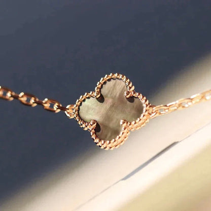 [⭐Luxery]CLOVER 20 MOTIFS LASER DIAMOND NECKLACE