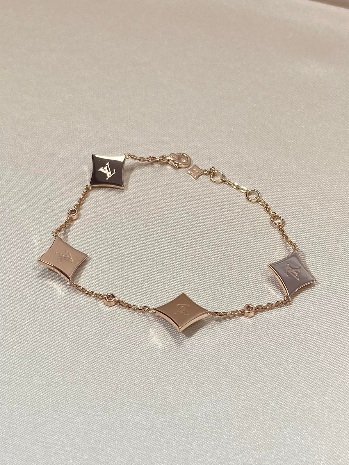 [⭐Luxery]STAR 4 MOTIF MOP DIAMOND PINK GOLD BRACELET
