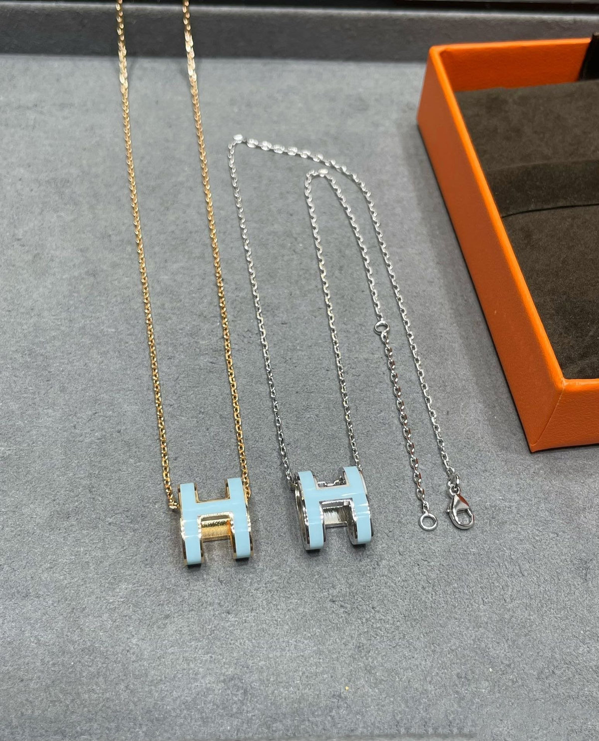 [⭐Luxery]POP H SKY BLUE NECKLACE