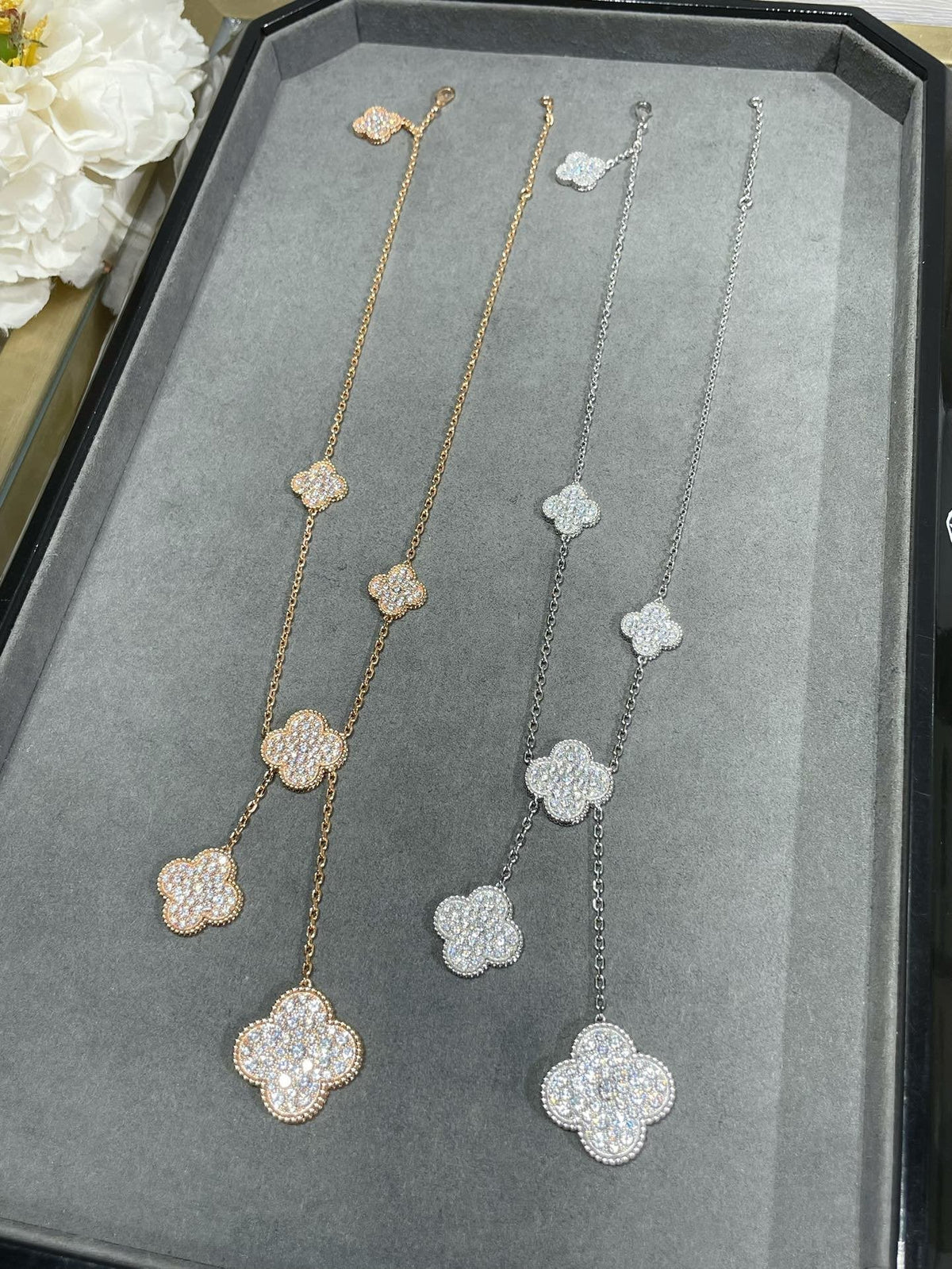 [⭐Luxery]CLOVER 6 MOTIF DIAMOND PAVED NECKLACE