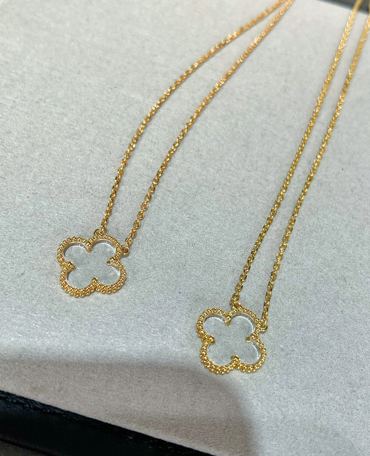 [⭐Luxery]CLOVER ROCK CRYSTAL ROSE GOLD NECKLACE
