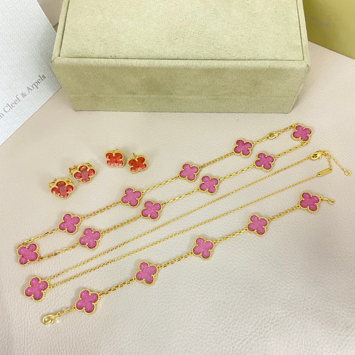 [⭐Luxery]CLOVER 10 MOTIFS  NEW BUBBLE PINK ENAMEL