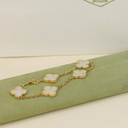 [⭐Luxery]CLOVER WHITE PEARL MOP 5 MOTIF BRACELET COLLECTION