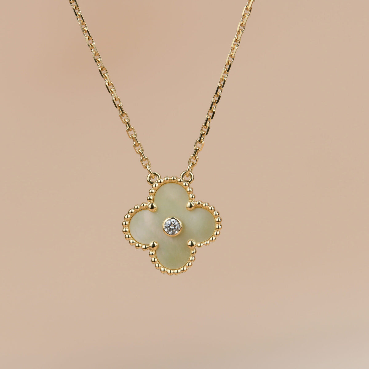 [⭐Luxery]CLOVER 15MM DIAMOND GOLD MOTHER OF PEARL NECKLACE