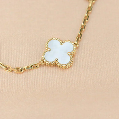 [⭐Luxery]CLOVER WHITE PEARL MOP 5 MOTIF BRACELET COLLECTION