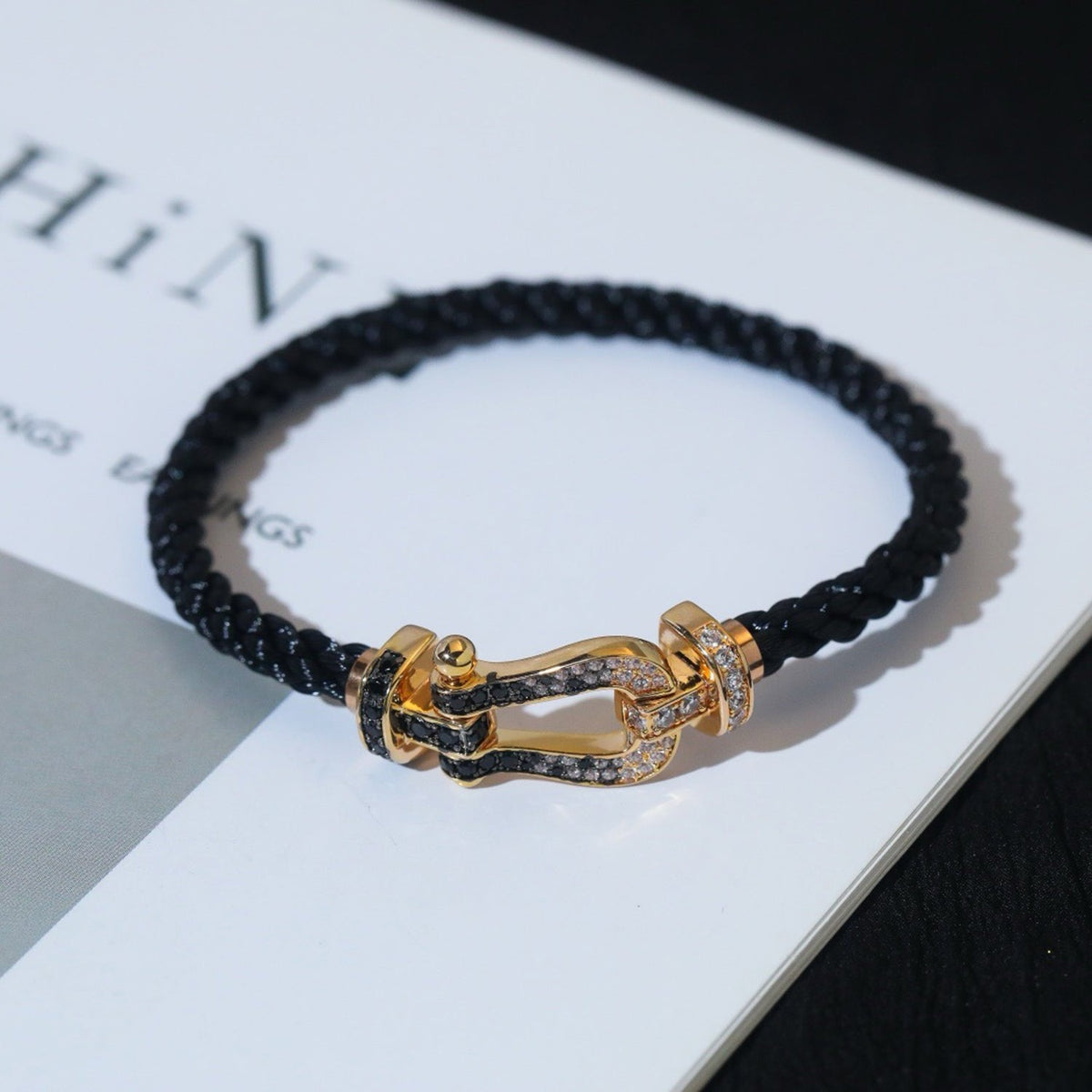 [⭐Luxery]FORCE LARGE HORSESHOE BLACK WHITE DIAMOND BRACELET ROSE GOLD