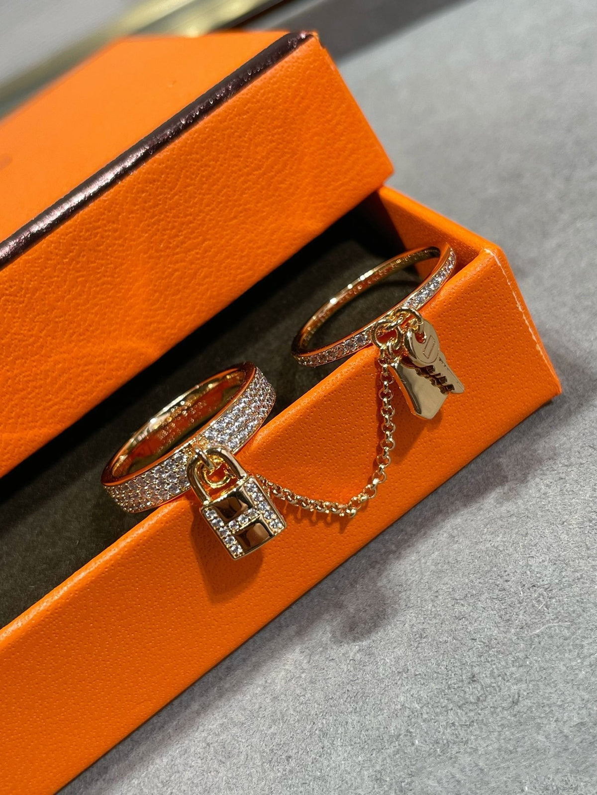 [⭐Luxery]HM KELLY CLOCHETTE DOUBLE RING IN  WITH DIAMONDS